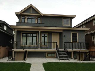Photo 2: 2725 E 51ST Avenue in Vancouver: Killarney VE House for sale (Vancouver East)  : MLS®# V979193