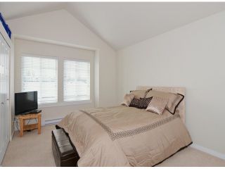 Photo 7: 86 8250 209B Street in Langley: Willoughby Heights Townhouse for sale in "OUTLOOK" : MLS®# F1404078