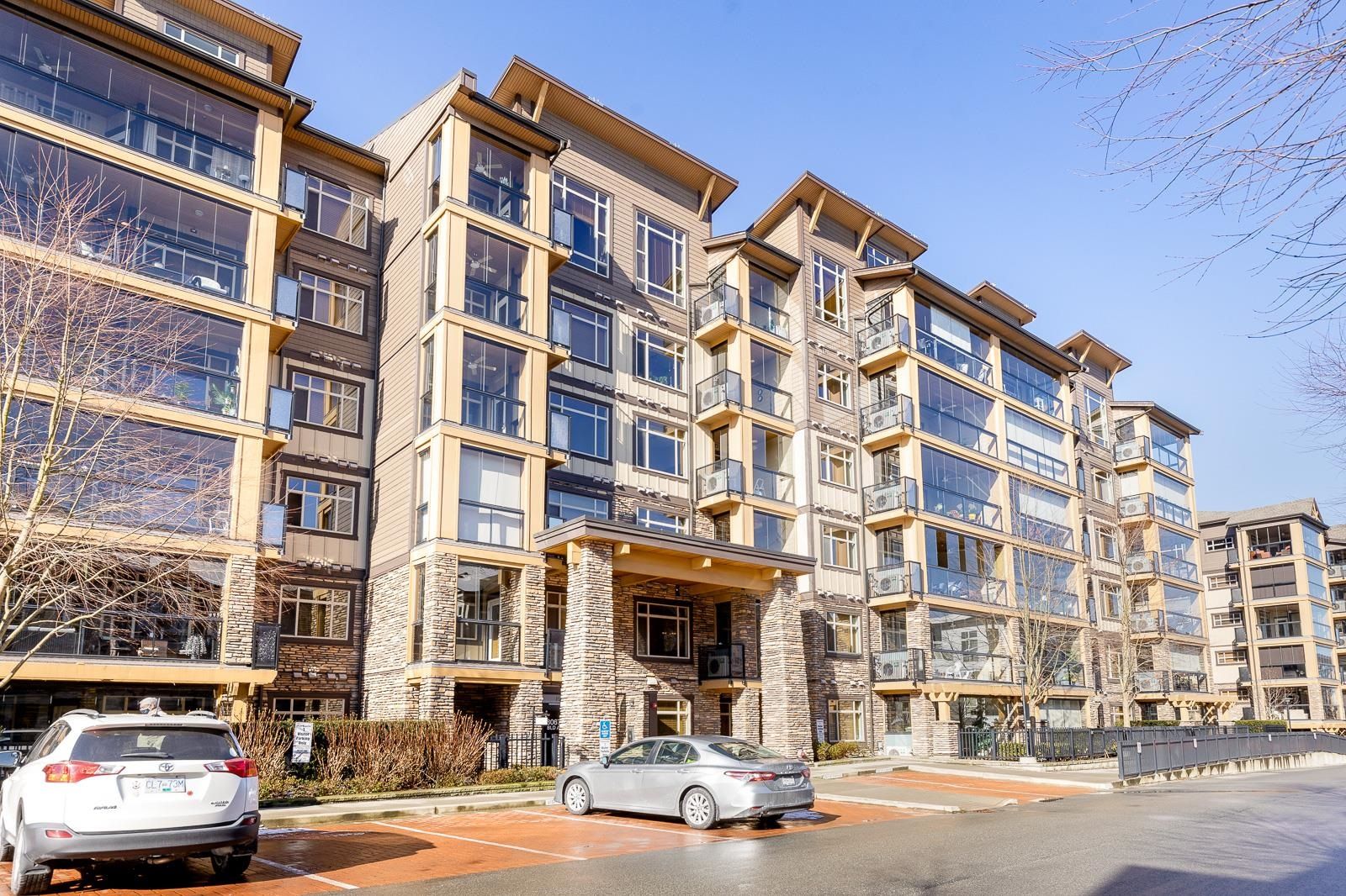 Main Photo: 235 8067 207 STREET in Langley: Willoughby Heights Condo for sale : MLS®# R2658340