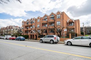 Photo 1: 307 988 W 16TH Avenue in Vancouver: Cambie Condo for sale in "The Oaks" (Vancouver West)  : MLS®# R2859951