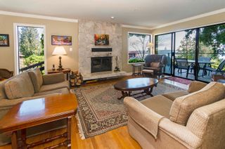 Photo 2: 2440 QUEENS Avenue in West Vancouver: Queens House for sale : MLS®# R2779908