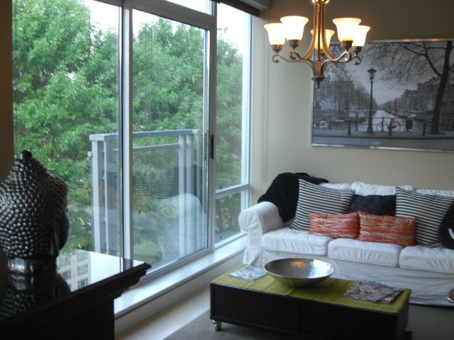 Photo 15: Photos: # 201 1455 HOWE ST in Vancouver: Townhouse for sale in "POMARIA" (Vancouver West) 