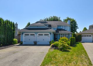 Main Photo: 20286 94B Avenue in Langley: Walnut Grove House for sale : MLS®# R2783086