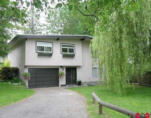 Main Photo: 9791 115A ST in Surrey: Royal Heights House for sale in "Royal Heights" (North Surrey)  : MLS®# F2512198