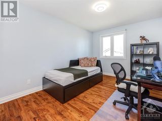 Photo 22: 69 CASTLETHORPE CRESCENT in Ottawa: House for sale : MLS®# 1386892
