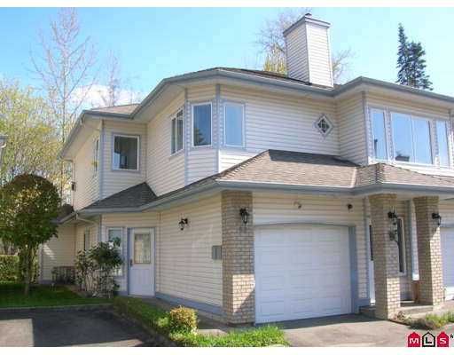 Main Photo: 64 21579 88B Ave in Langley: Walnut Grove Townhouse for sale in "CARRIAGE PARK" : MLS®# F2709337