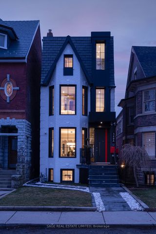 Main Photo: 348A Crawford Street in Toronto: Trinity-Bellwoods House (3-Storey) for sale (Toronto C01)  : MLS®# C8176398