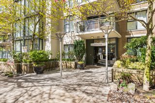 Photo 3: 1303 1483 W 7TH Avenue in Vancouver: Fairview VW Condo for sale in "VERONA OF PORTICO" (Vancouver West)  : MLS®# R2873631