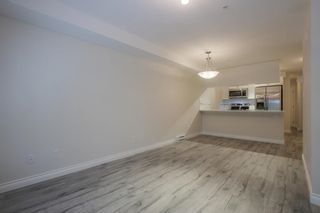 Photo 5: 105 5650 201A Street in Langley: Langley City Condo for sale : MLS®# R2331694