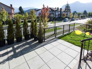 Photo 13: 25 1204 MAIN Street in Squamish: Downtown SQ Townhouse for sale in "AQUA AT COASTAL VILLAGE" : MLS®# V1140937