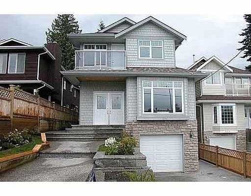 Main Photo: 554 West 25 Street in : Upper Lonsdale House for sale (North Vancouver) 