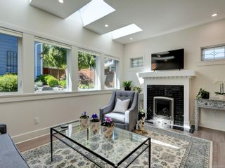 Photo 10: 3504 Sparrowhawk Ave in Colwood: Co Royal Bay House for sale : MLS®# 919499