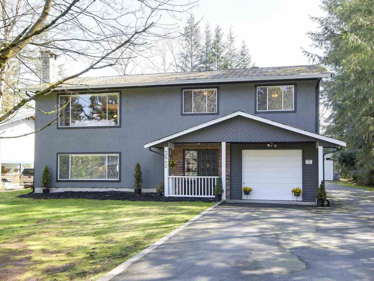 Main Photo: 3642 204A STREET in : Brookswood Langley House for sale : MLS®# R2154314