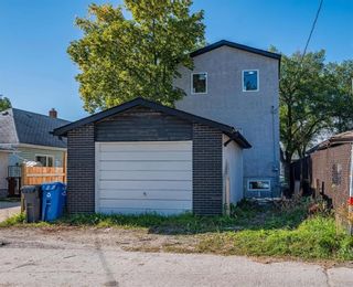 Photo 32: 693 Munroe Avenue in Winnipeg: East Elmwood Residential for sale (3B)  : MLS®# 202222034
