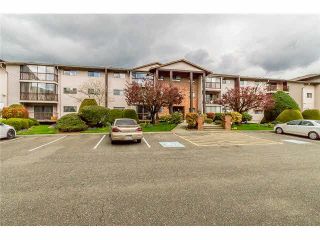 Photo 1: 208 32910 AMICUS Place in Abbotsford: Central Abbotsford Condo for sale : MLS®# R2077364