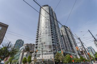 Photo 17: 1602 1199 SEYMOUR Street in Vancouver: Downtown VW Condo for sale in "THE BRAVA" (Vancouver West)  : MLS®# R2145349
