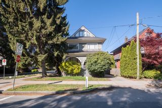 Photo 2: 1549 MAPLE Street in Vancouver: Kitsilano House for sale (Vancouver West)  : MLS®# R2873842