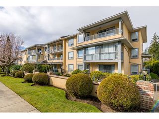 Photo 1: 109 1459 BLACKWOOD Street: White Rock Condo for sale in "The Chartwell" (South Surrey White Rock)  : MLS®# R2445492