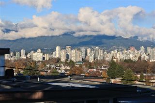 Photo 3: 315 2175 W 3RD Avenue in Vancouver: Kitsilano Condo for sale in "THE SEABREEZE" (Vancouver West)  : MLS®# R2521187