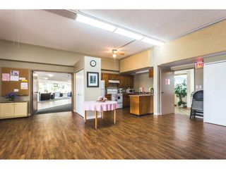 Photo 16: 305 31955 OLD YALE Road in Abbotsford: Abbotsford West Condo for sale : MLS®# R2311478