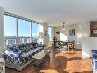 Photo 3: 1103 1570 W 7TH Avenue in Vancouver: Fairview VW Condo for sale in "TERRACES ON 7TH" (Vancouver West)  : MLS®# R2249302