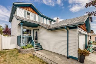 Main Photo: 232 Los Alamos Place NE in Calgary: Monterey Park Detached for sale : MLS®# A1256356