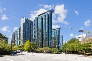 Main Photo: 1605 555 JERVIS Street in Vancouver: Coal Harbour Condo for sale (Vancouver West)  : MLS®# R2882344