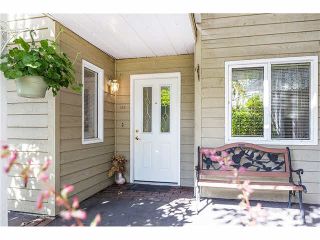 Photo 7: 106 1513 BOWSER Avenue in North Vancouver: Norgate Condo for sale in "ILLAHEE" : MLS®# V1088315