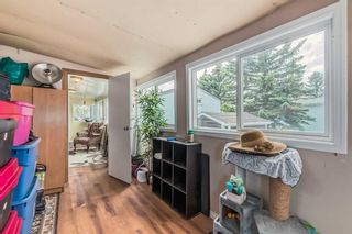 Photo 18: 236 Burroughs Circle NE in Calgary: Monterey Park Mobile for sale : MLS®# A2057329