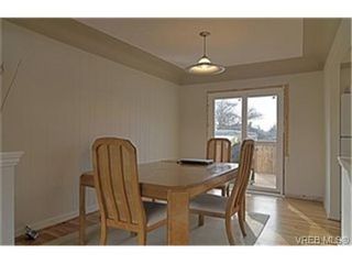 Photo 3: 1159A Greenwood Ave in VICTORIA: Es Saxe Point Half Duplex for sale (Esquimalt)  : MLS®# 458721