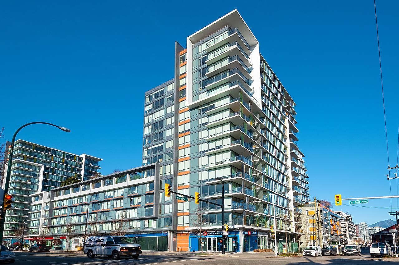 Main Photo: 528 1783 MANITOBA STREET in Vancouver: False Creek Condo for sale (Vancouver West)  : MLS®# R2652210