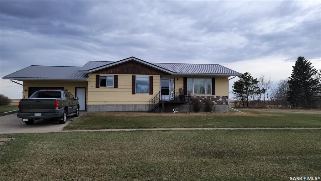 Main Photo: 101 Montgomery Street in Tramping Lake: Residential for sale : MLS®# SK893835