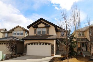 Photo 1: 17 Everwillow Park SW in Calgary: Evergreen Detached for sale : MLS®# A1203001