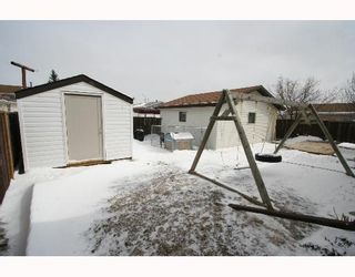 Photo 10:  in CALGARY: Falconridge Residential Detached Single Family for sale (Calgary)  : MLS®# C3256546