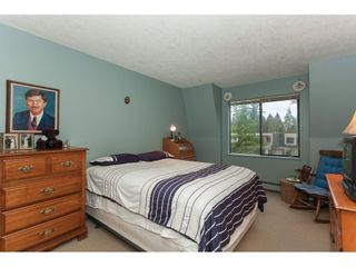 Photo 12: 305 1740 SOUTHMERE CRESCENT in South Surrey White Rock: Sunnyside Park Surrey Home for sale ()  : MLS®# R2234573