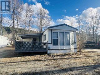 Photo 1: 6 2725 DUBOIS ROAD in Williams Lake: House for sale : MLS®# R2869169