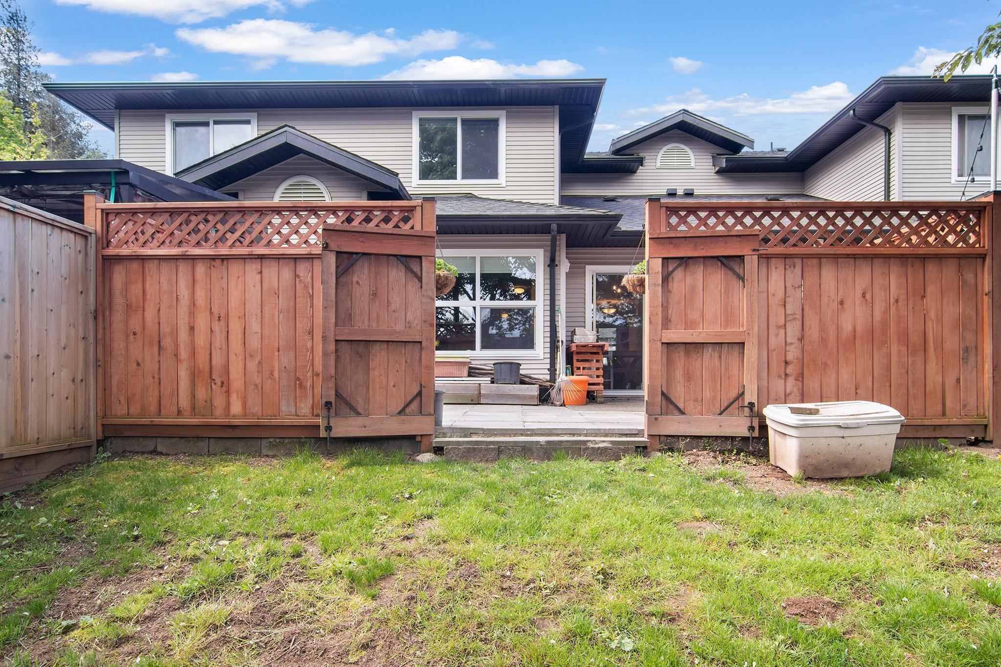 Photo 23: Photos: 3 36060 OLD YALE Road in Abbotsford: Abbotsford East Townhouse for sale in "Mountain View Village" : MLS®# R2688464