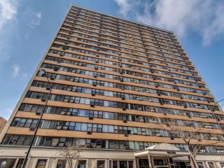 Main Photo: 6030 N Sheridan Road Unit 402 in Chicago: CHI - Edgewater Residential Lease for sale ()  : MLS®# 11081445