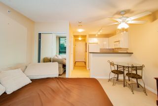 Photo 4: 909 1367 ALBERNI Street in Vancouver: West End VW Condo for sale (Vancouver West)  : MLS®# R2837598