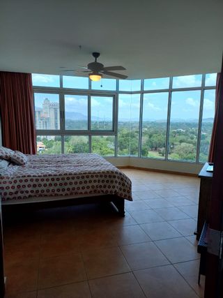 Photo 4:  in Coronado: Condominium Apartment for sale : MLS®# pcf