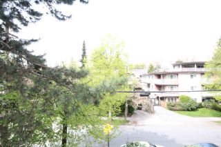 Photo 16: 301 2190 W 8TH Avenue in Vancouver: Kitsilano Condo for sale in "Westwood Villa" (Vancouver West)  : MLS®# R2162145