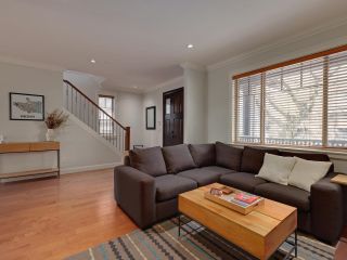 Photo 4: 4116 PRINCE EDWARD Street in Vancouver: Fraser VE House for sale (Vancouver East)  : MLS®# R2686525