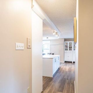 Photo 5: 502 616 15 Avenue SW in Calgary: Beltline Apartment for sale : MLS®# A2038202