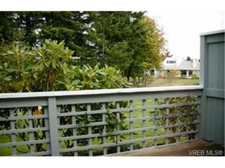 Photo 7: 33 3049 Brittany Dr in VICTORIA: Co Sun Ridge Row/Townhouse for sale (Colwood)  : MLS®# 271339