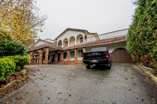 Photo 2: 12935 SOUTHRIDGE Drive in Surrey: Panorama Ridge House for sale : MLS®# R2817135