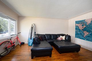 Photo 11: 1277/1279 Haultain St in Victoria: Vi Fernwood Full Duplex for sale : MLS®# 879566