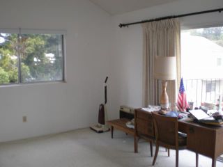 Photo 6: SAN DIEGO Condo for sale : 3 bedrooms : 4484 EASTGATE MALL #8