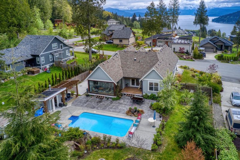 FEATURED LISTING: 795 MADISON Place Gibsons