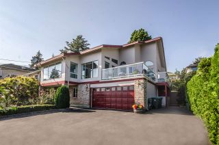Photo 1: 13161 MARINE Drive in Surrey: Crescent Bch Ocean Pk. House for sale (South Surrey White Rock)  : MLS®# R2111207