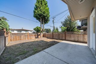 Photo 4: 5930 HARDWICK Street in Burnaby: Central BN 1/2 Duplex for sale (Burnaby North)  : MLS®# R2718806